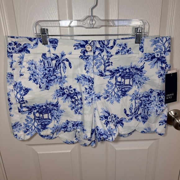 crown & ivy Pants - NWT Blue and White Shelby Crown and Ivy Shorts